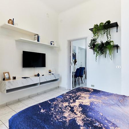 Cozy Studio A Few Steps From Sesto Rondo Metro Station Sesto San Giovanni Exterior foto